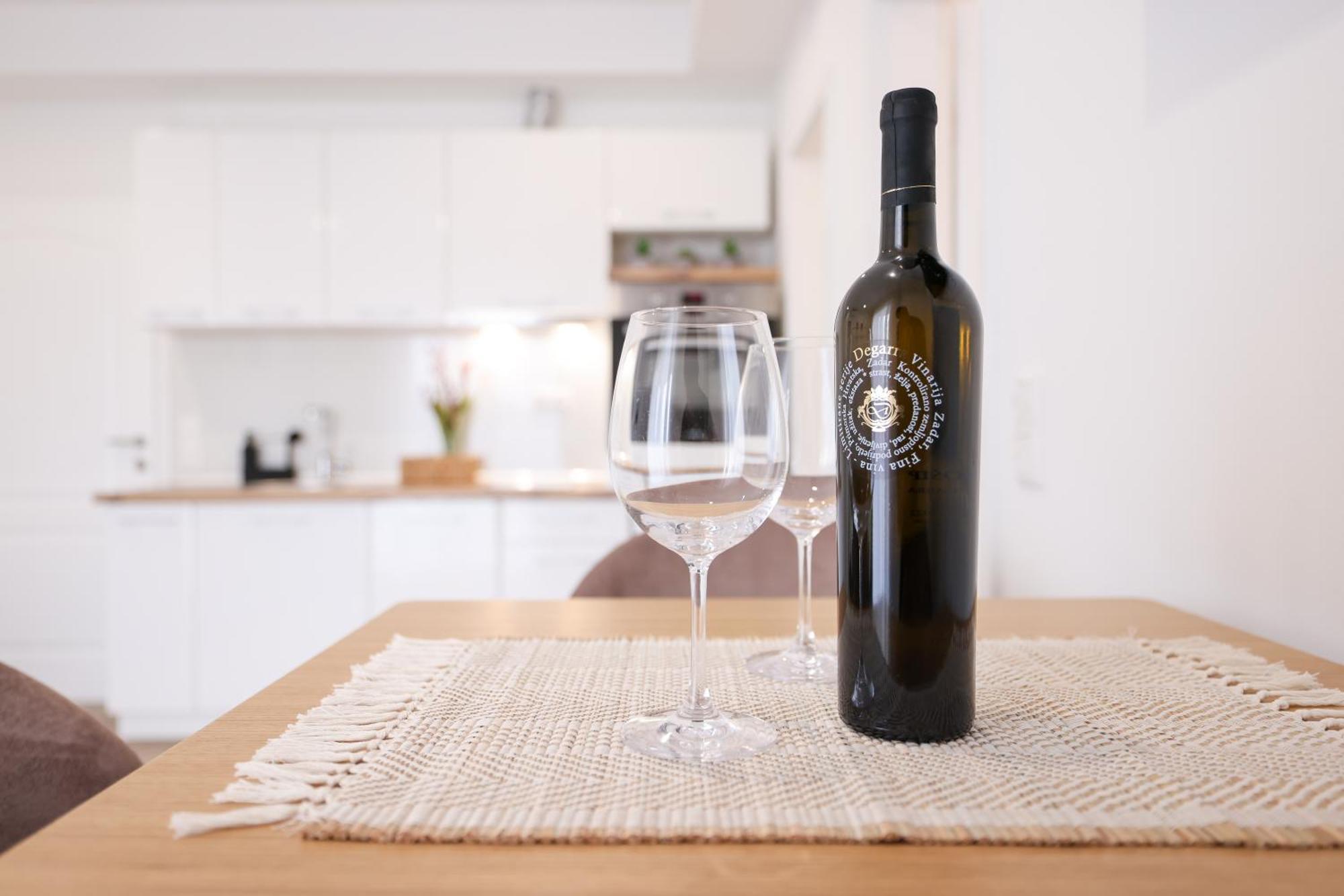 Duo Soles - Apartments With Private Parking Near Zadar Murvica  Exterior photo